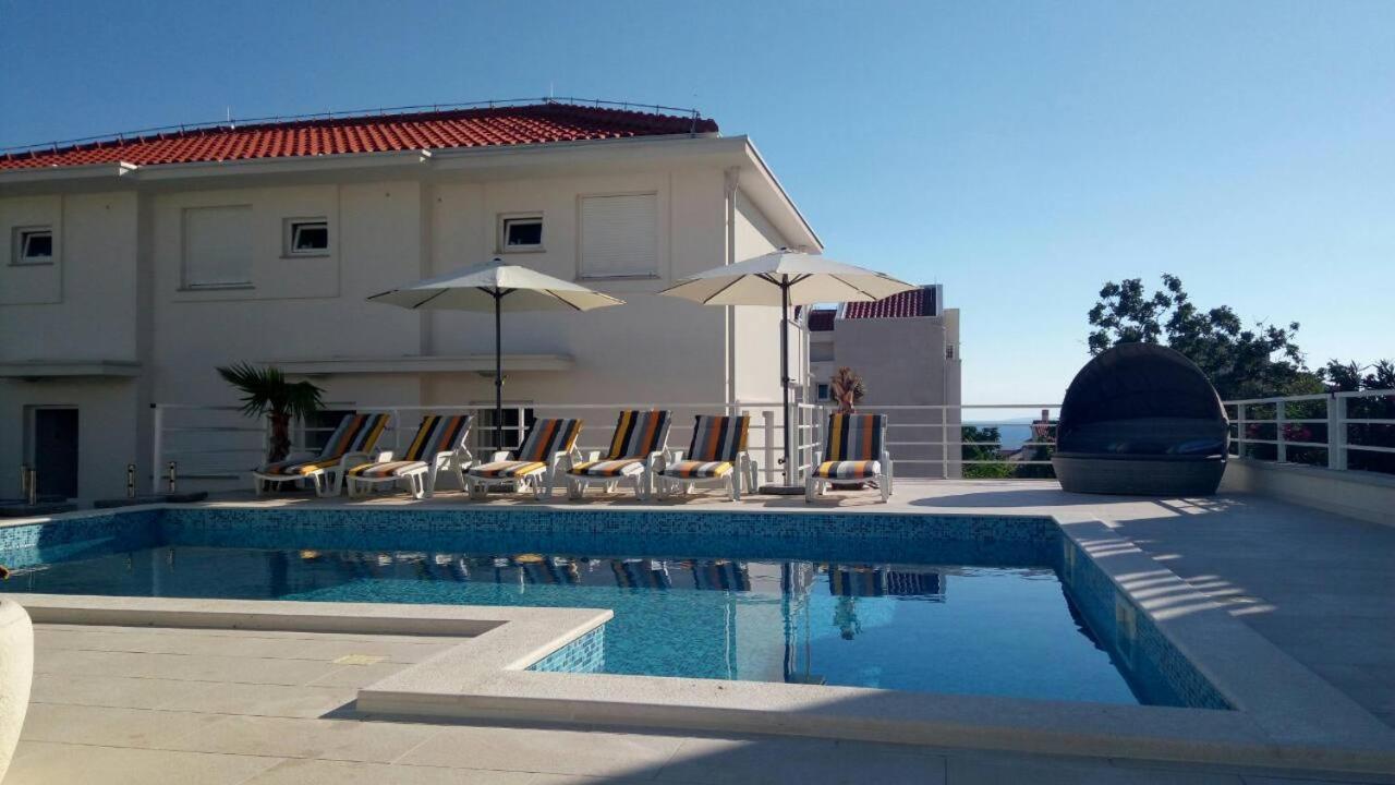 Luxury Apartments Cuba 1 Novalja Exterior photo