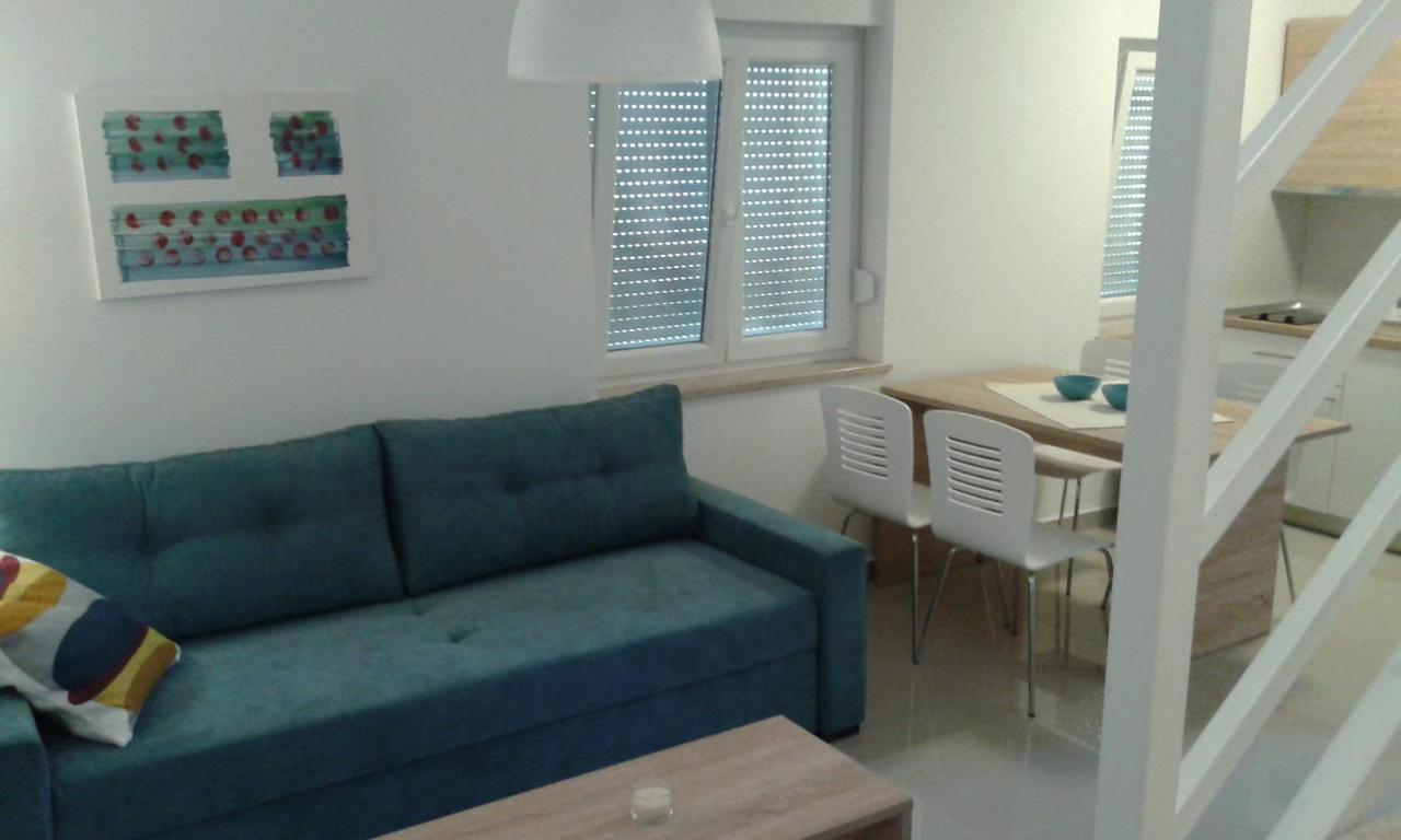 Luxury Apartments Cuba 1 Novalja Exterior photo
